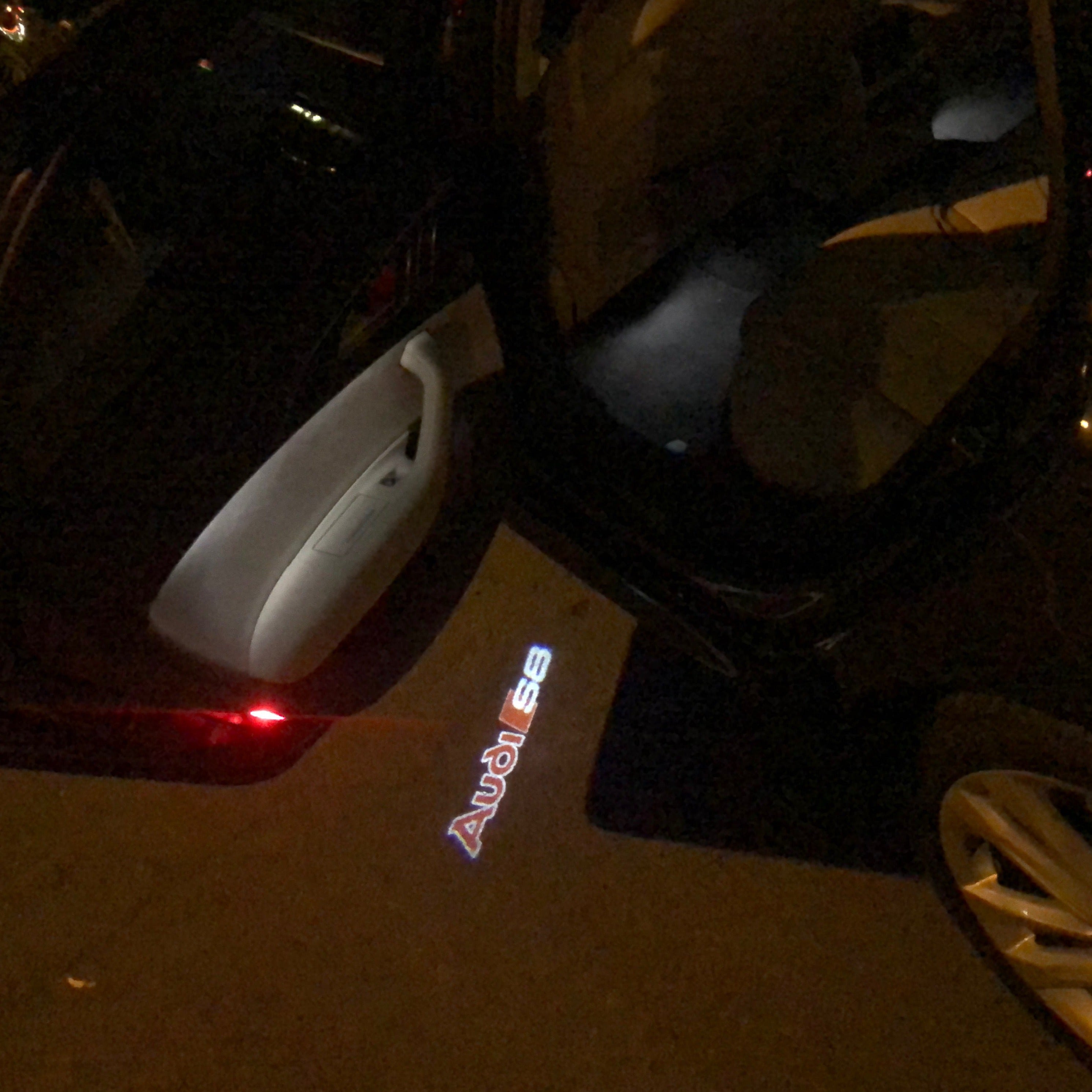 AUDI S8 LOGO PROJECTOT LIGHTS Nr.94  (quantity 1 = 2 Logo Films /2 door lights）