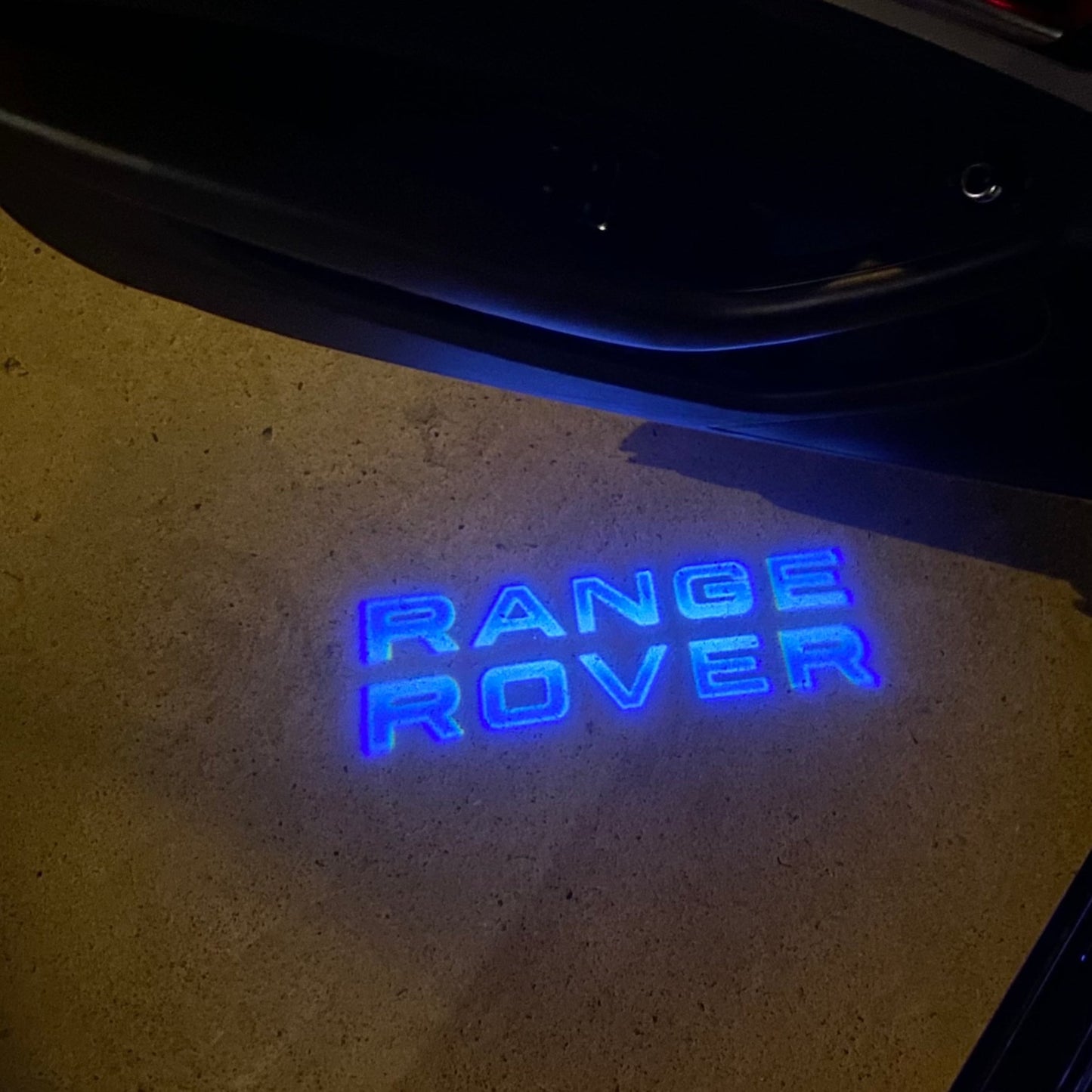 Land Rover   RANGE ROVER  LOGO PROJECROTR LIGHTS Nr.1113 (quantity 1 = 1 sets/2 door lights)
