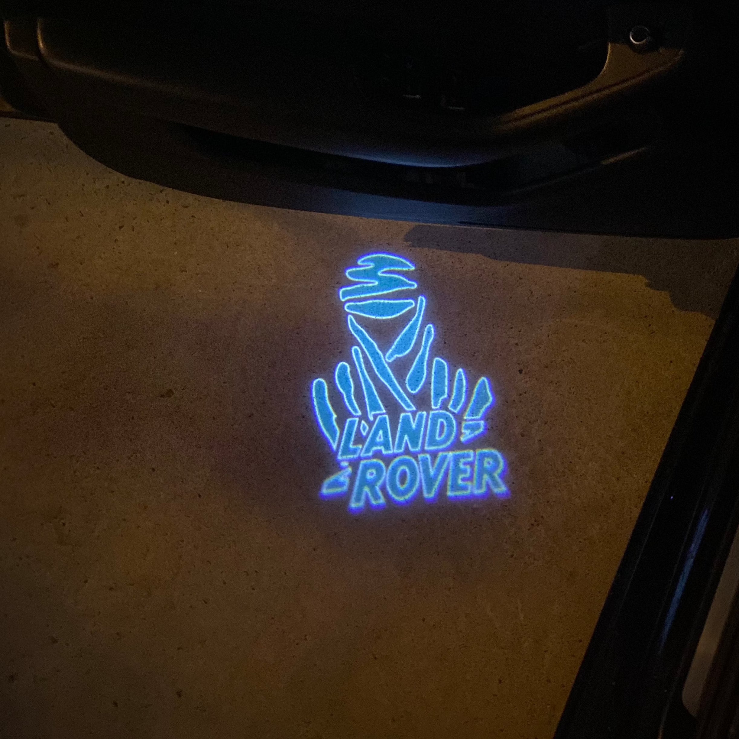 Land Rover  DAKAR  LOGO PROJECROTR LIGHTS Nr.1105(quantity 1 = 1 sets/2 door lights)